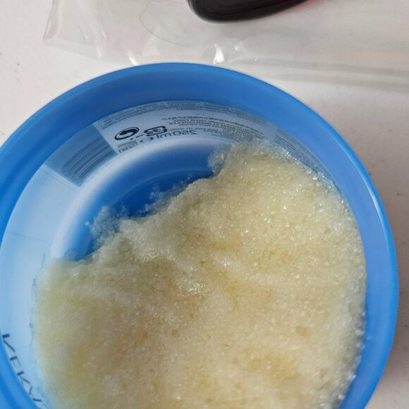 KERASTASE BUNDLE - Picture 4 of 8